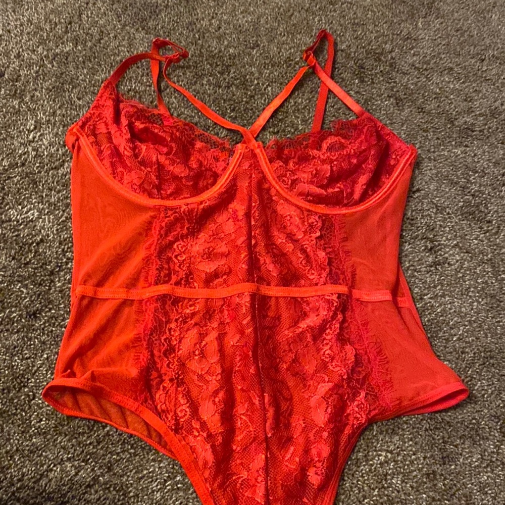 Fashion nova body suit